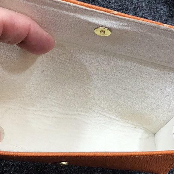 Tory Burch set of 2 sunglasses cases large and small - Picture 12 of 12